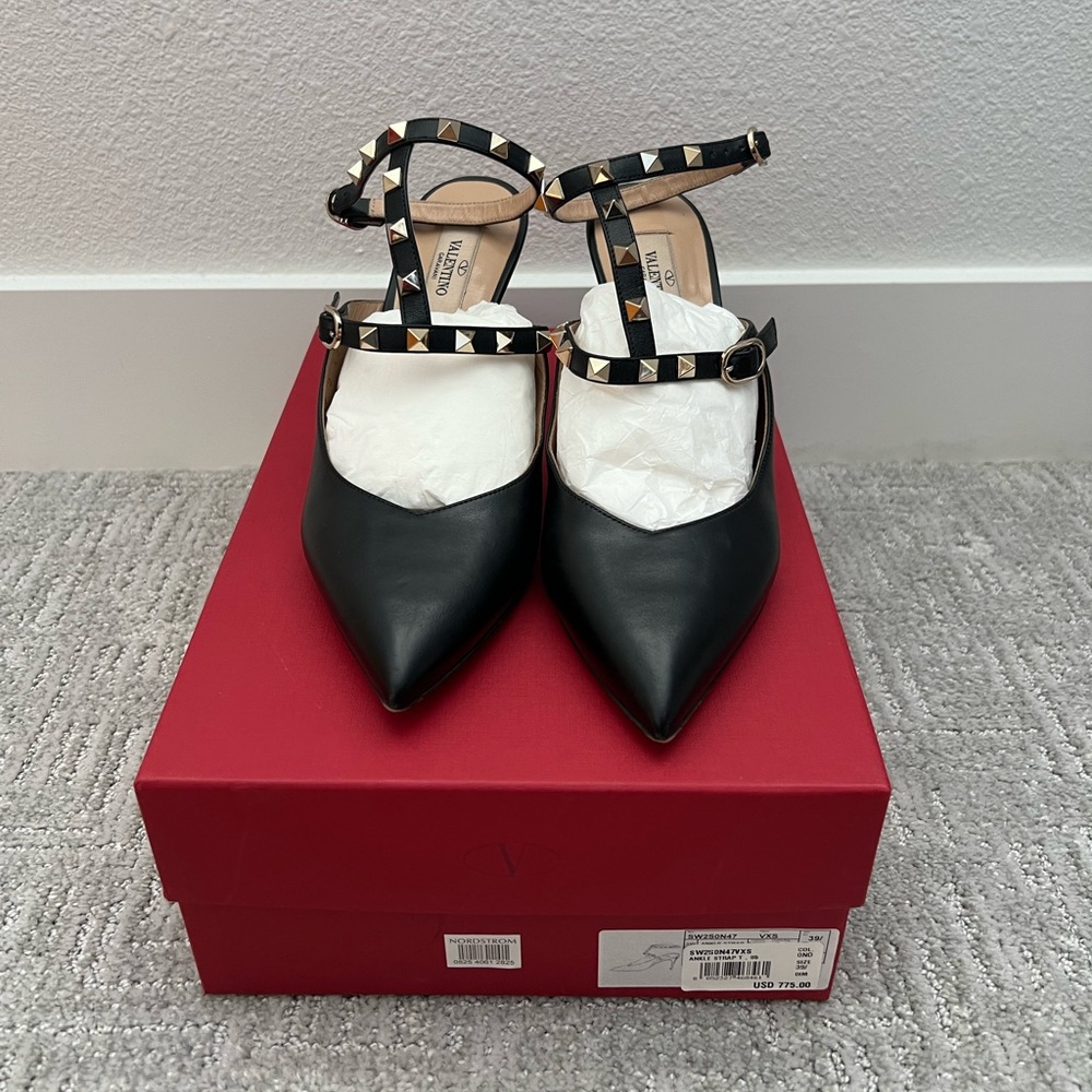 Authentic Valentino Garavani rockstud heels